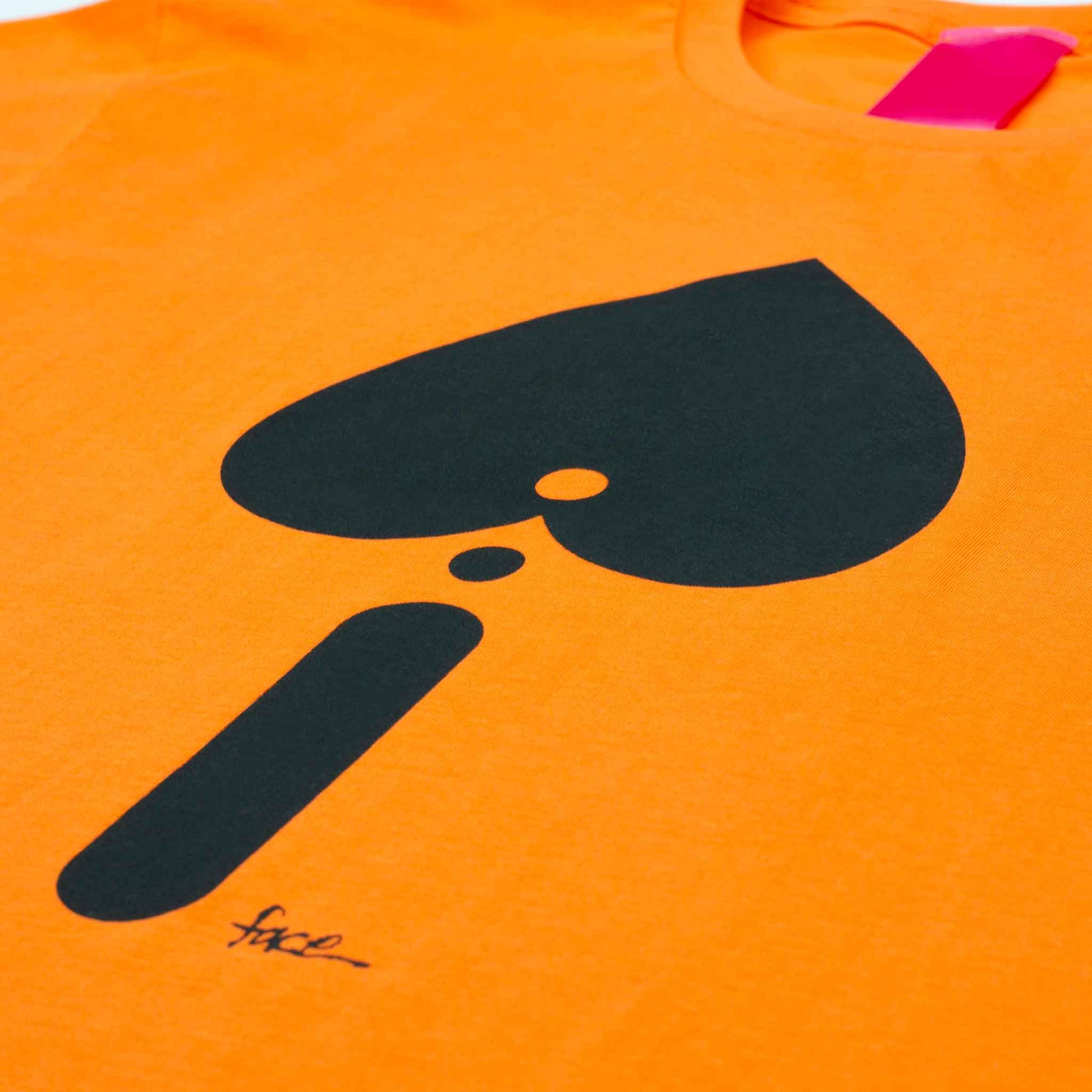 Unisex spade print short sleeve orange t shirt